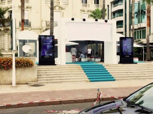 Hotel Digital Signage | 7 Advantageous Applications